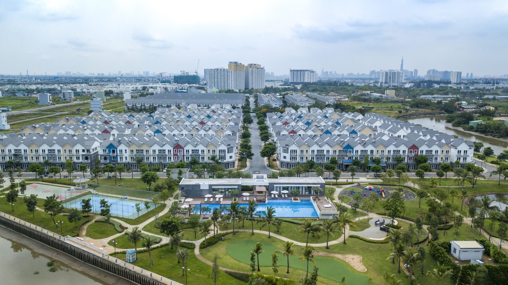 Dự án Park Riverside MIK Group xây dựng 2014